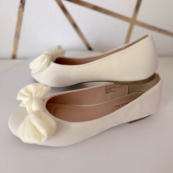 Fever Sole White Ballet Women's Flats (SH92) - Picture 12 of 17